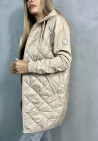 pikowana-kurtka-z-kapturem-i-dresowymi-rekawami-new-season-beige