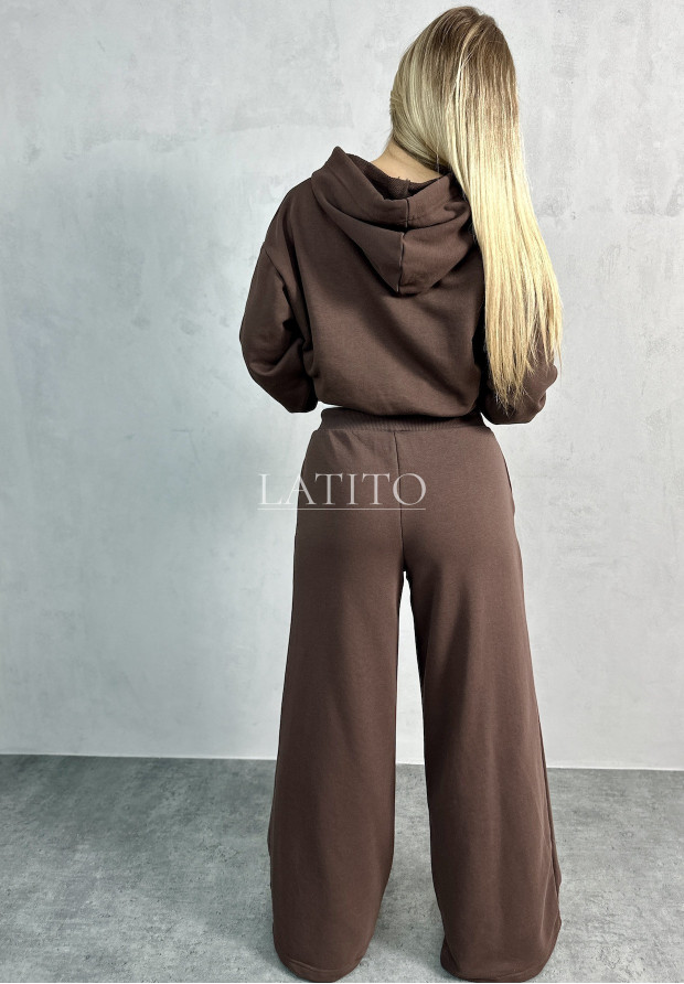 Sportowy komplet damski