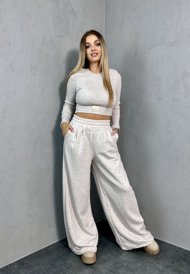 Komplet dresowy damski