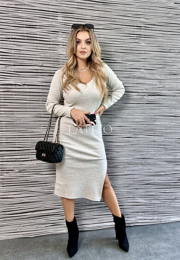 Prążkowana sukienka midi z Elizabeth Grey Melange