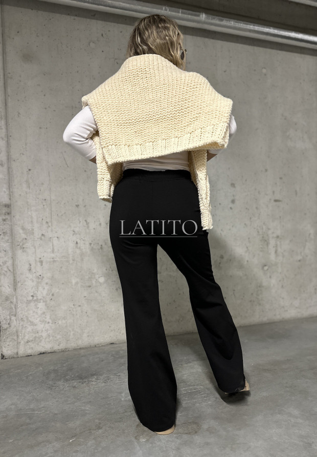 Spodnie z kieszeniami