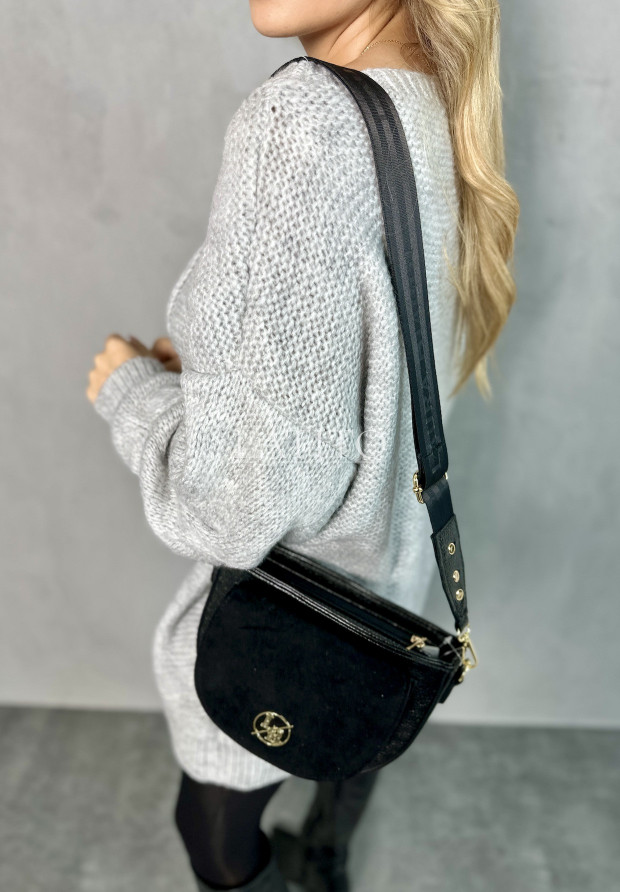 Sweter z grubym splotem