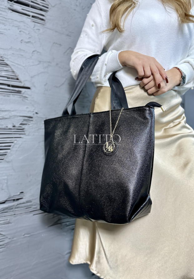 Duża torebka z imitacji skóry Yasemin Black