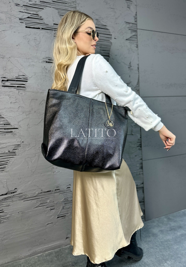 Torebka z imitacji skóry