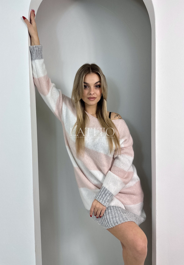 Modna sukienka w paski