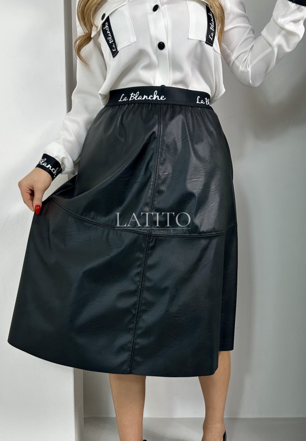 Spódnica z imitacji skóry