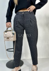 eleganckie-spodnie-we-wzory-woman-chic-black-