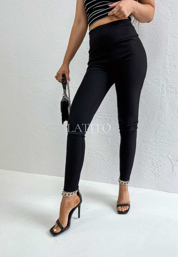 Prążkowane legginsy