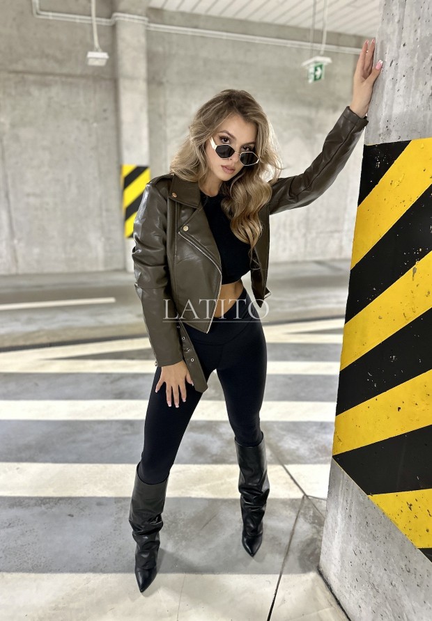 Kurtka z imitacji skóry