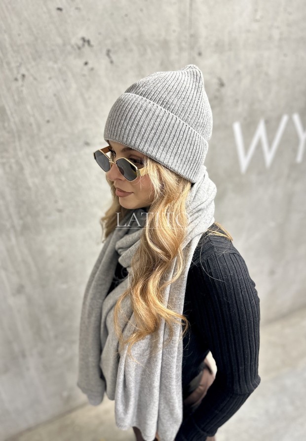 Czapka + szalik damski