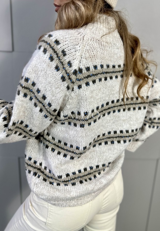 Sweter z półgolfem