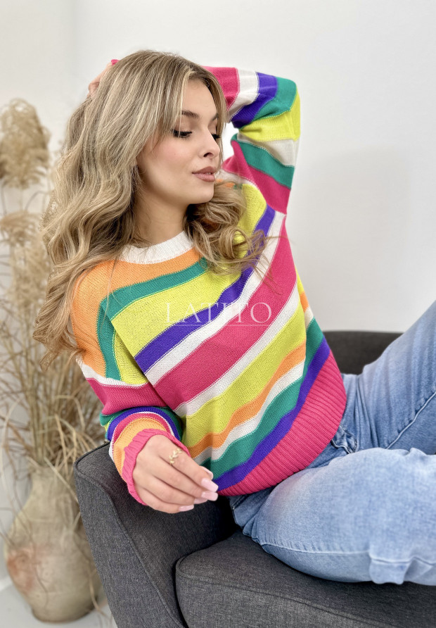 kolorowy sweter