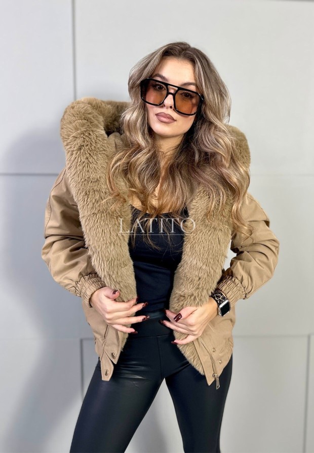 Krótka kurtka z futerkiem Wonderland Camel