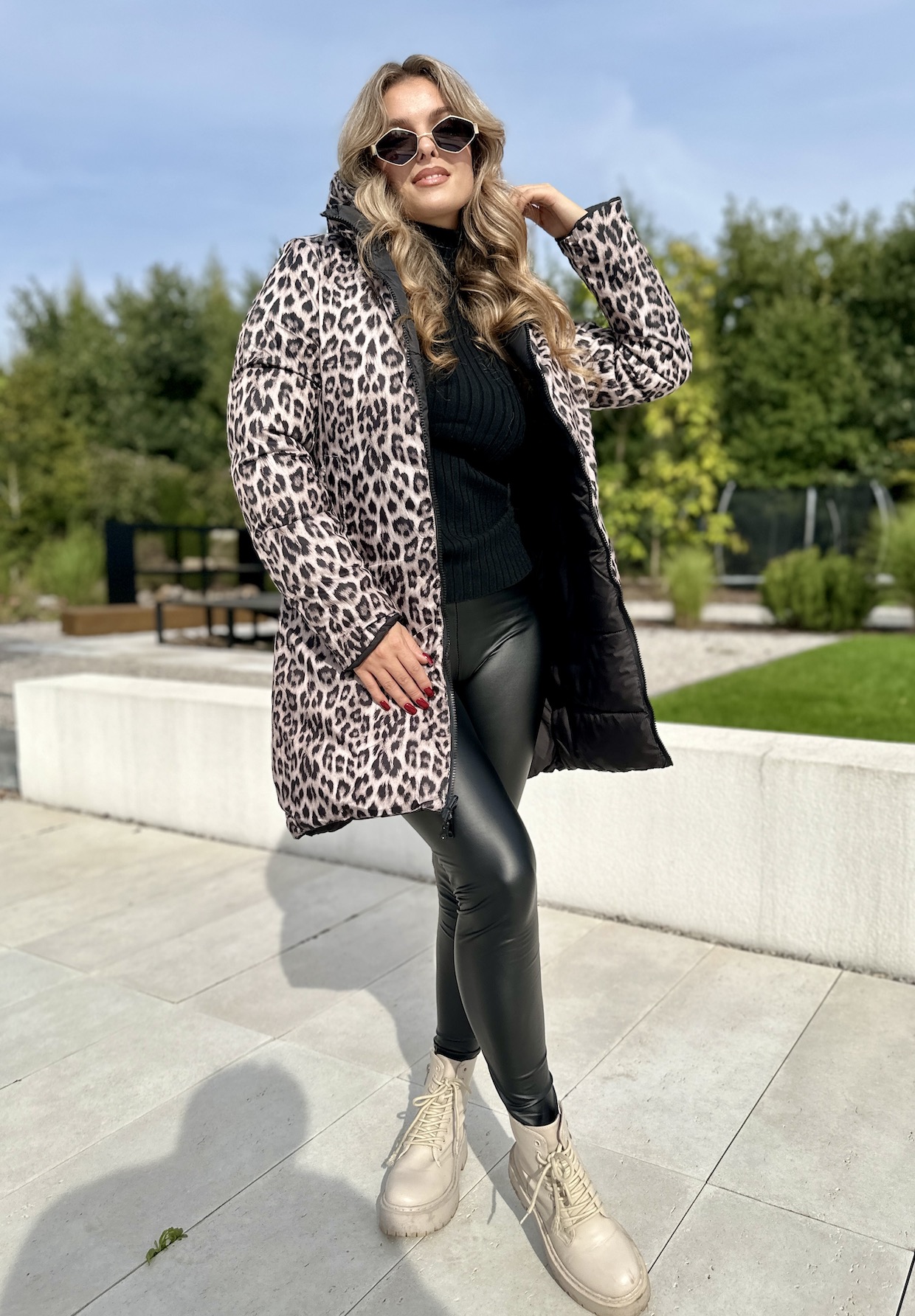 Styl i Uniwersalność Kurtek Damskie - Latito.pl